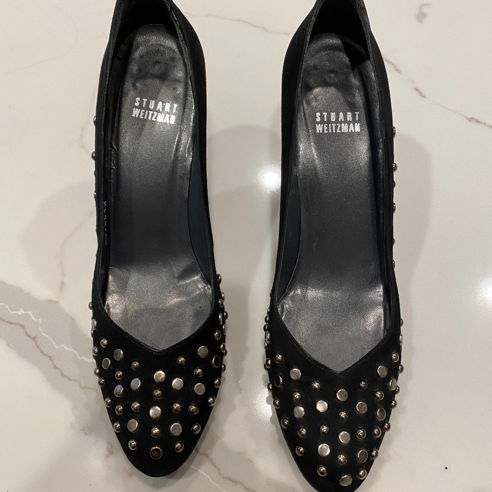 Stuart Weitzman Suede Studded Pumps size 8.5